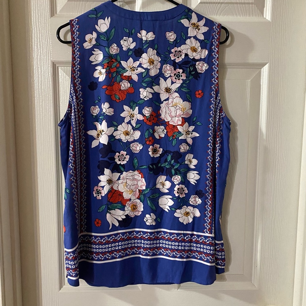NWT MARKET & SPRUCE Floral Tank Top 3 Button down, Sz L. - Picture 5 of 11
